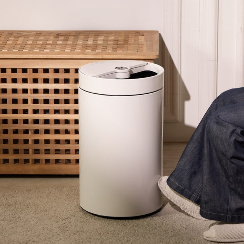OLLY Kick Sensor Slide Trash Can (30L)