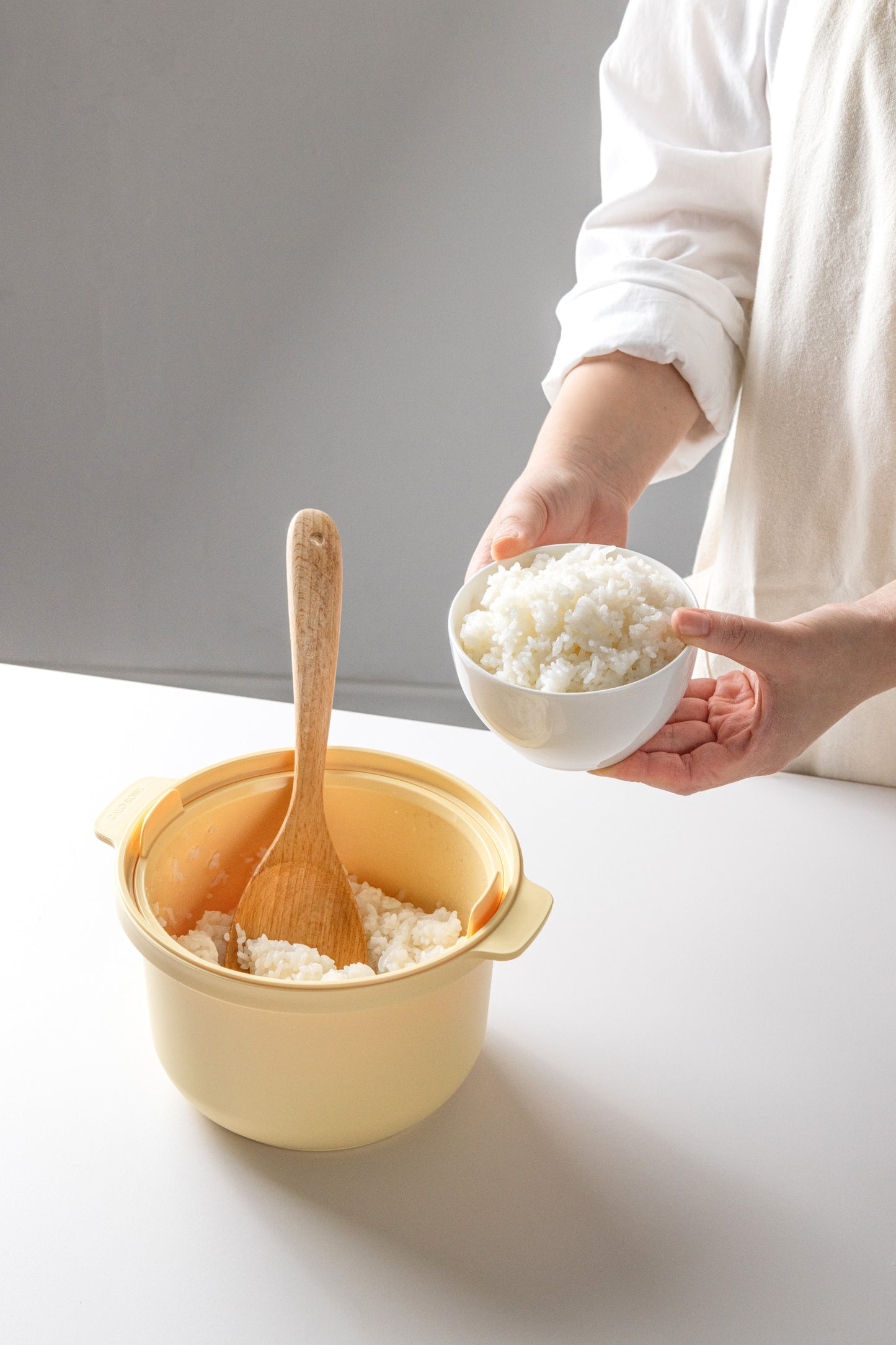 Low Calorie Microwavable Rice Cooker in Butter