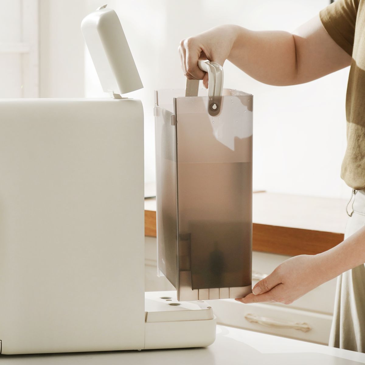 RO Hot Water Dispenser in Greige