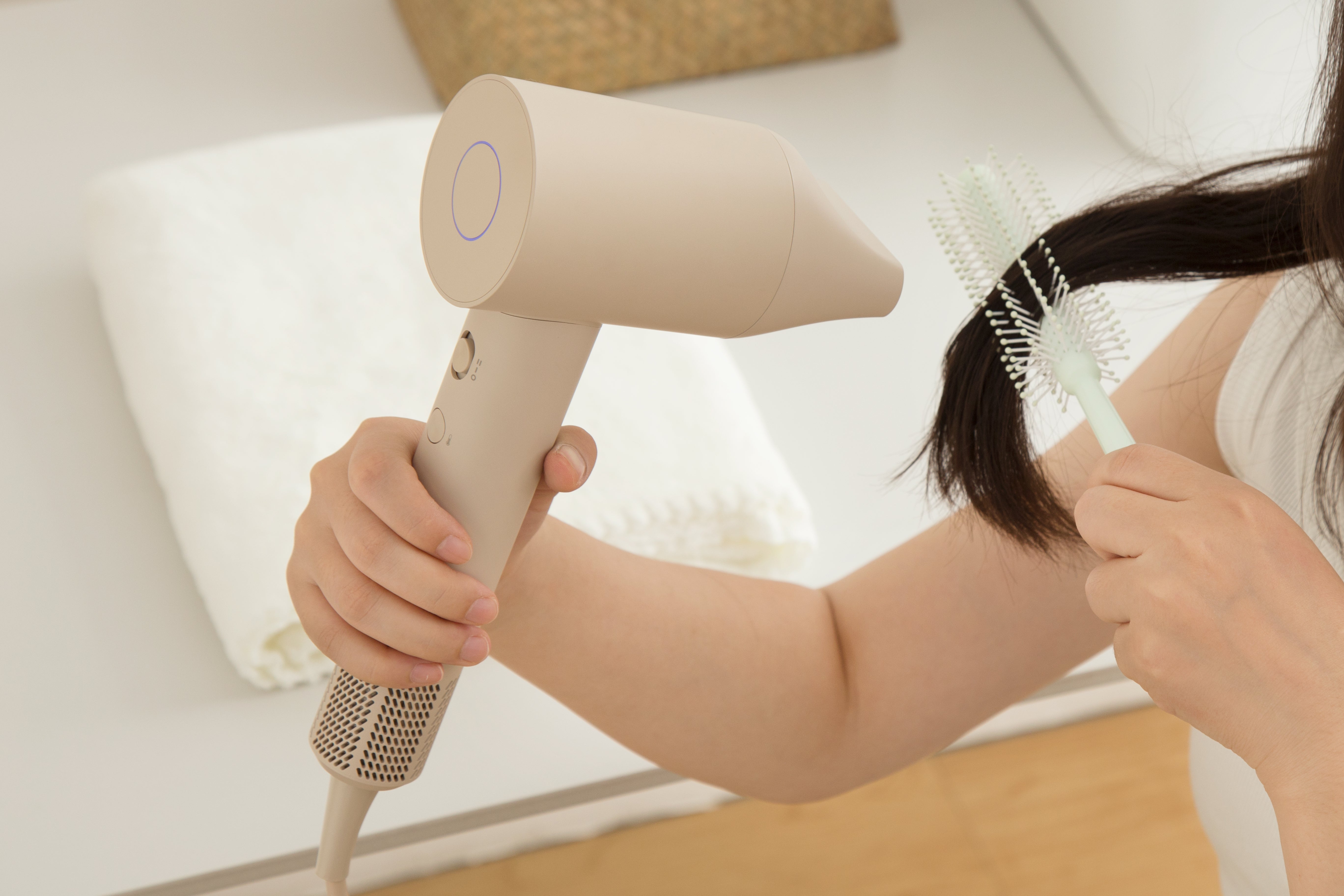 BRUNO Worldwide High Speed Hair Dryer in Griege – Cote Maison Asia