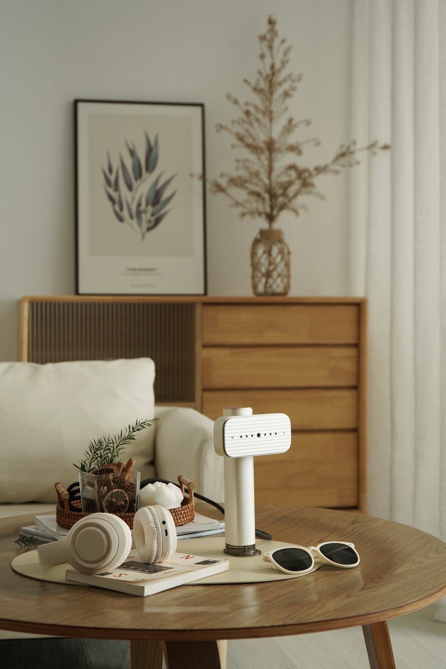 Global Voltage Handheld Steamer - Champagne Gold