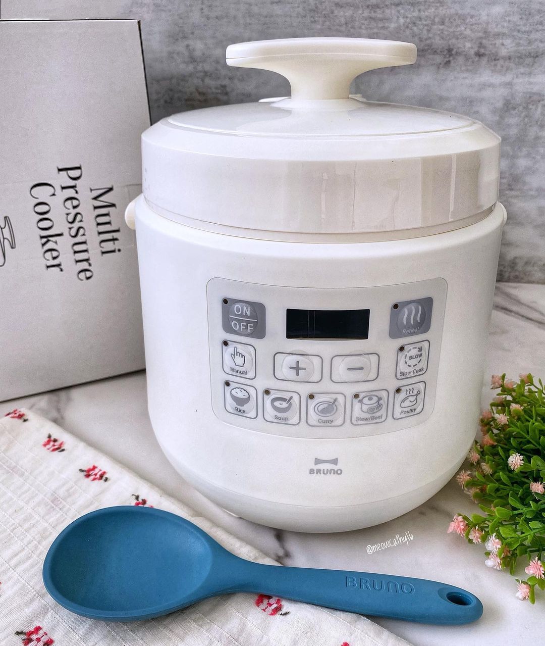 Multi Pressure Cooker - Ivory