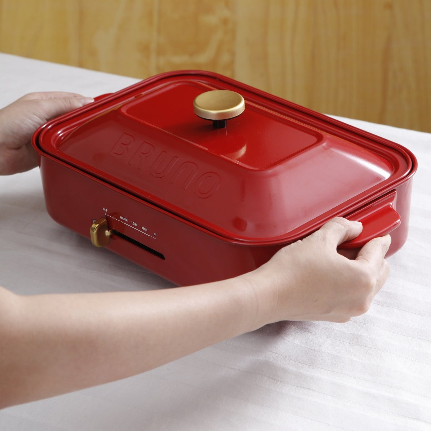 Compact Hotplate in Red