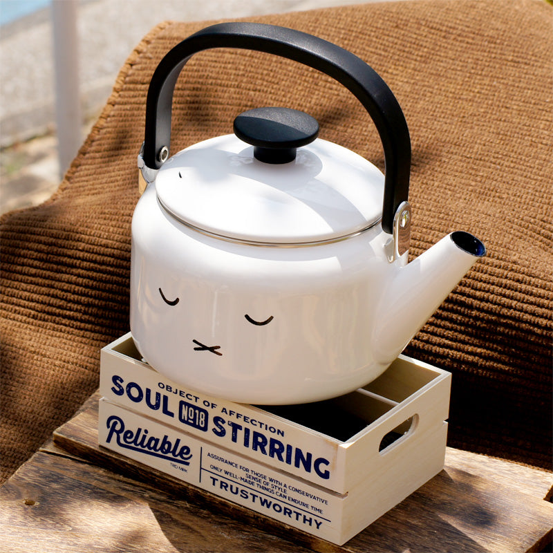 Miffy Kettle (2 litres)